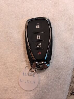 OEM Chevrolet Smart Keyless Remote Fob HYQ4ES Preowned